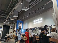-海马体照相馆(万菱汇店)