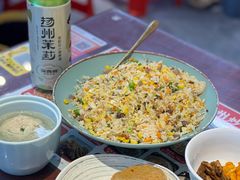 -扬二春炒饭(国庆路总店)