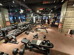 -零距离游泳健身(中万国际广场店)