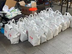 -沪小胖小龙虾(淮海中路旗舰店)