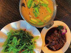 -东馆和天下特色餐饮(工农店)