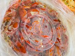 蒜香小龙虾-扒虾小妹儿麻辣海鲜(宏图街店)