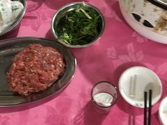 -五洞培记山庄·鲜牛肉火锅