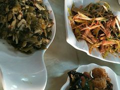 -青岛锅贴(四流中路店)