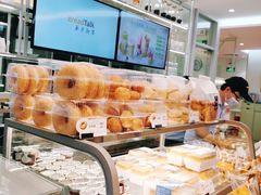 面包甜点陈列柜-BreadTalk面包新语·烘焙蛋糕(金光华广场店)
