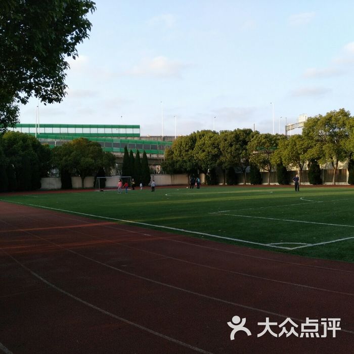 三林中学北校c`bp13t@5z])q}7f(ix2j0u图片-北京高中-大众点评网