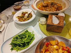 -鄱阳湖·江西小炒·瓦罐煨汤(五道口店)