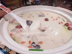 -老阿爸鲜鱼土菜(昆山花桥店)