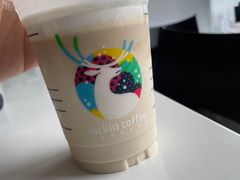 -瑞幸咖啡(宝华国际广场店)