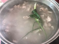 -香猪美食(中心店)