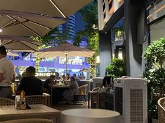 -MONICH牛排融合餐厅(和义大道购物中心店)