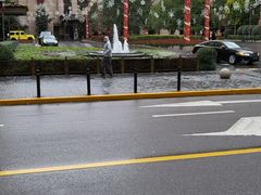 -潮一不贰·法式甜品·生日蛋糕·西式简餐(外滩店)