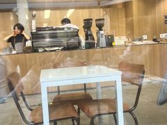 -VOYAGE COFFEE 咖啡烘焙工坊店(798艺术区店)