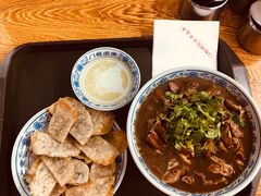 -门框胡同百年卤煮(新街口店)