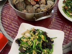 -鑫渔港海鲜本地菜·山海关浑锅(东戴河店)