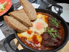 -LESCEDARS Brasserie Bistro香柏树