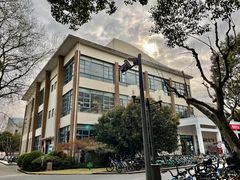 -同济大学本部学苑饮食广场