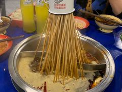 -马路边边串串香(涑河南街店)