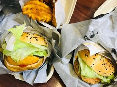 -牛纽塔·牛人堡(群众路店)