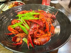 -聚汇三少·龙虾·中餐厅(莫邪路新天地店)