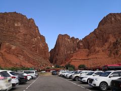 -天山神秘大峡谷