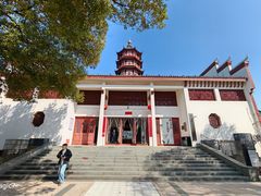 -绳金塔