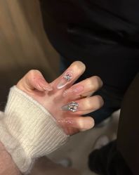 -初瞳专营美睫美甲