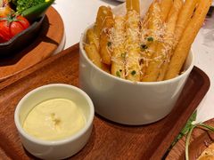 -阿妮叶李(光谷世界城店)