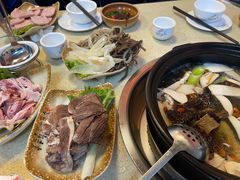-牧牛佬·山菌·汤锅馆