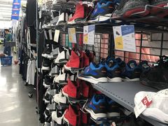 -迪卡侬(鲁泰大道店)