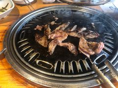 -唯成•韩国炭火烤肉 유성고기