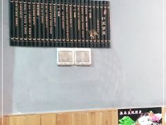 -老谭虾王蟹皇·龙虾·烧烤(蝴蝶湾店)