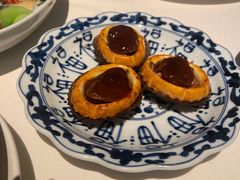 一口鲍鱼酥-三号黄浦会Canton Table