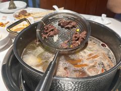 -犇鼎牛潮汕牛肉火锅(新辰里学清路店)