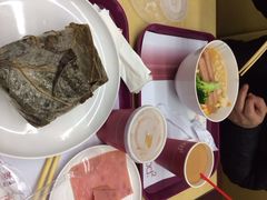 美心MX(赤腊角机场店)-美心Food2(赤腊角机场店)