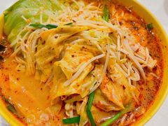 -谭仔米线(皇庭广场店)