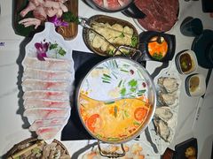 -椰子湾·海南火锅·糟粕醋·椰子鸡(正大广场店)