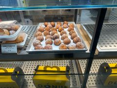 -85度C(生甜甜圈研究工坊·上海平凉店)