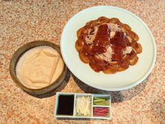 酥不腻烤鸭-红樱桃·欢乐餐厅(太原里店)