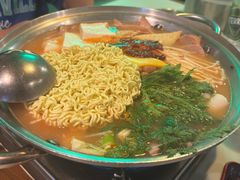 -富乐满 炸鸡&韩国料理 불로만(虹泉路店)