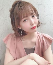 -变画·发型STUDIO