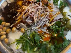 -老五鸡丝豆花面粉(瑞金北路68号院店)