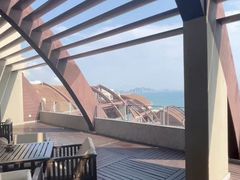 -三亚湾海居铂尔曼度假酒店