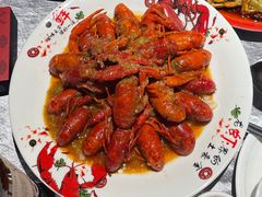 两斤蒜香小龙虾-川香鼎盛·川府家宴商务宴请(市桥富华总店)