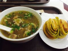 泉儿头杂碎(城东店)-泉儿头杂碎·清真(城东总店)