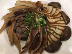 -天下三绝 牛肉面/红酒