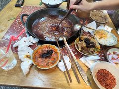 -赵美丽·重庆社区火锅·直营店(火车东站·中豪国际店)