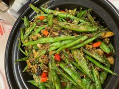 -堂瓦里·33年传统赣菜(第一街区店)