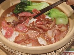 -煲仔皇腊味煲仔饭(经四万达店)