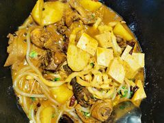 -袁小二大东北铁锅炖(吉祥村总部)